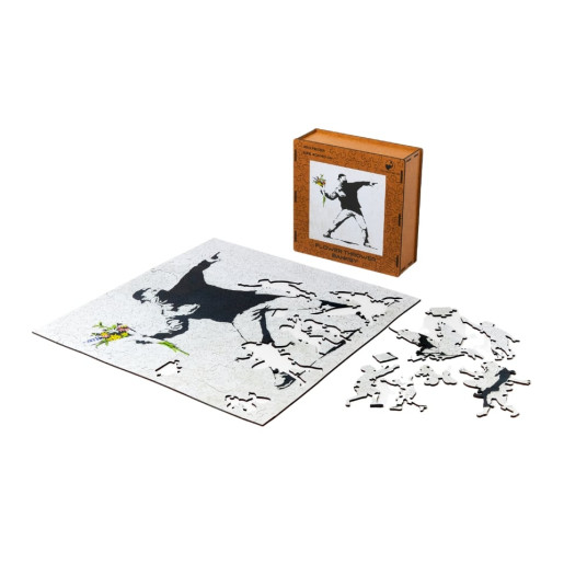 TIRADOR DE FLORES, BANKSY
