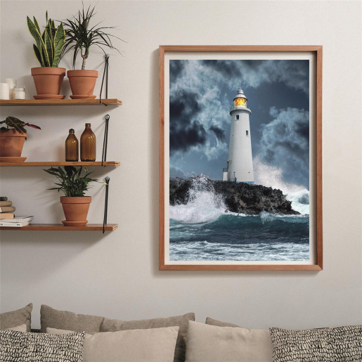 FARO EN LA TORMENTA