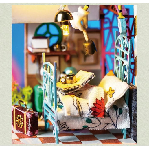 CASA FLORECIENTE - ROLIFE
