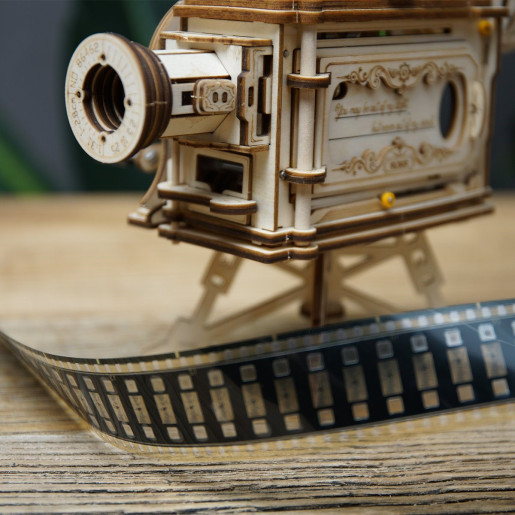 PROYECTOR DE CINE - ROKR