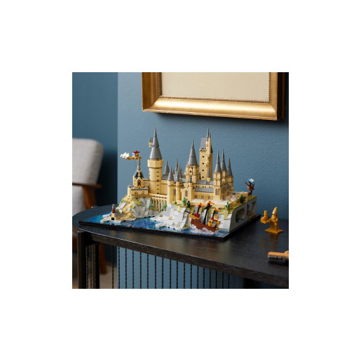 LEGO HARRY POTTER CASTILLO Y TERRENOS DE HOGWARTS